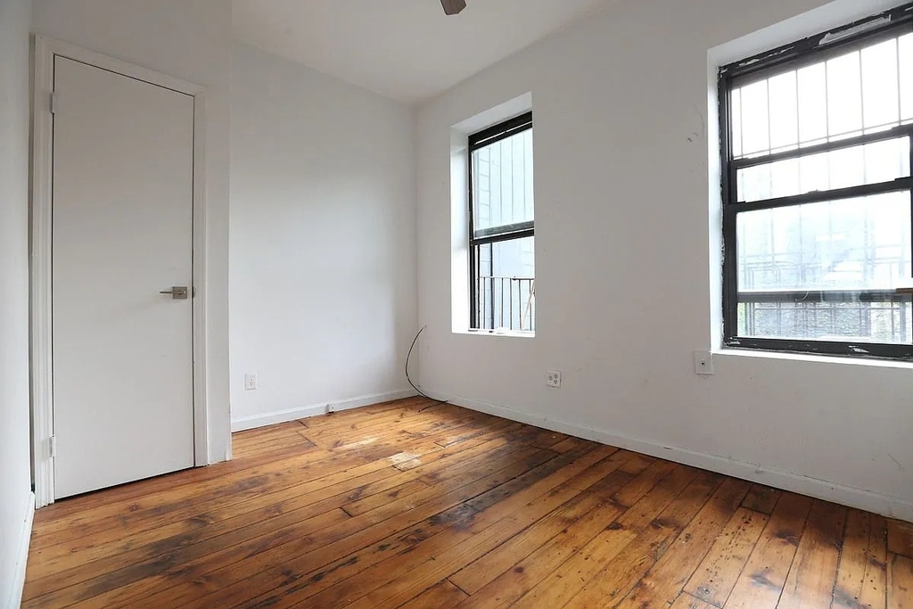 276 South 5th Street - Photo 5