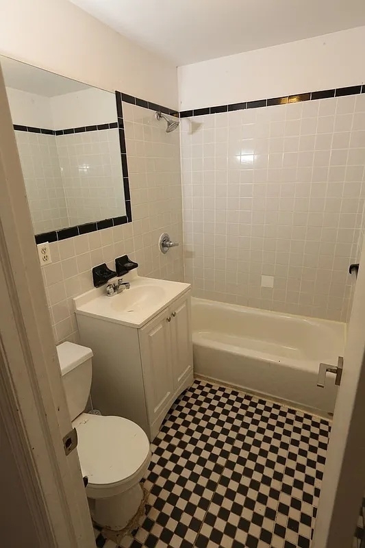276 South 5th Street - Photo 3