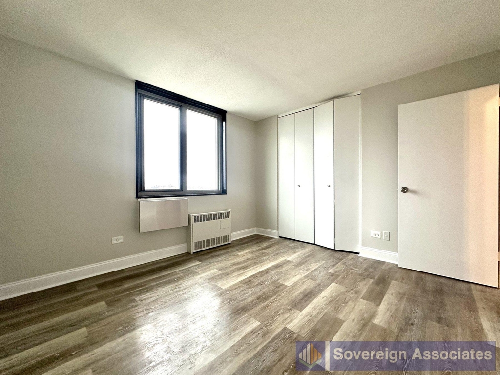 3333 Broadway - Photo 7
