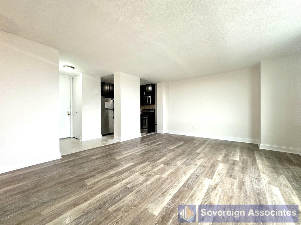 3333 Broadway - Photo 1