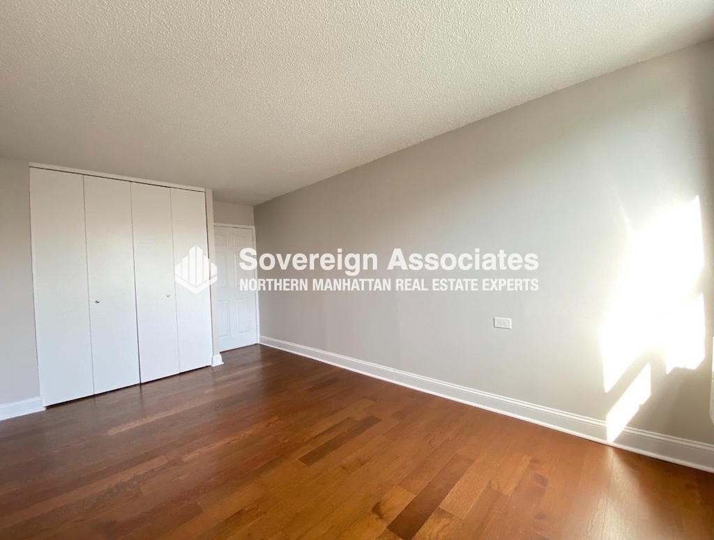 3333 Broadway - Photo 3