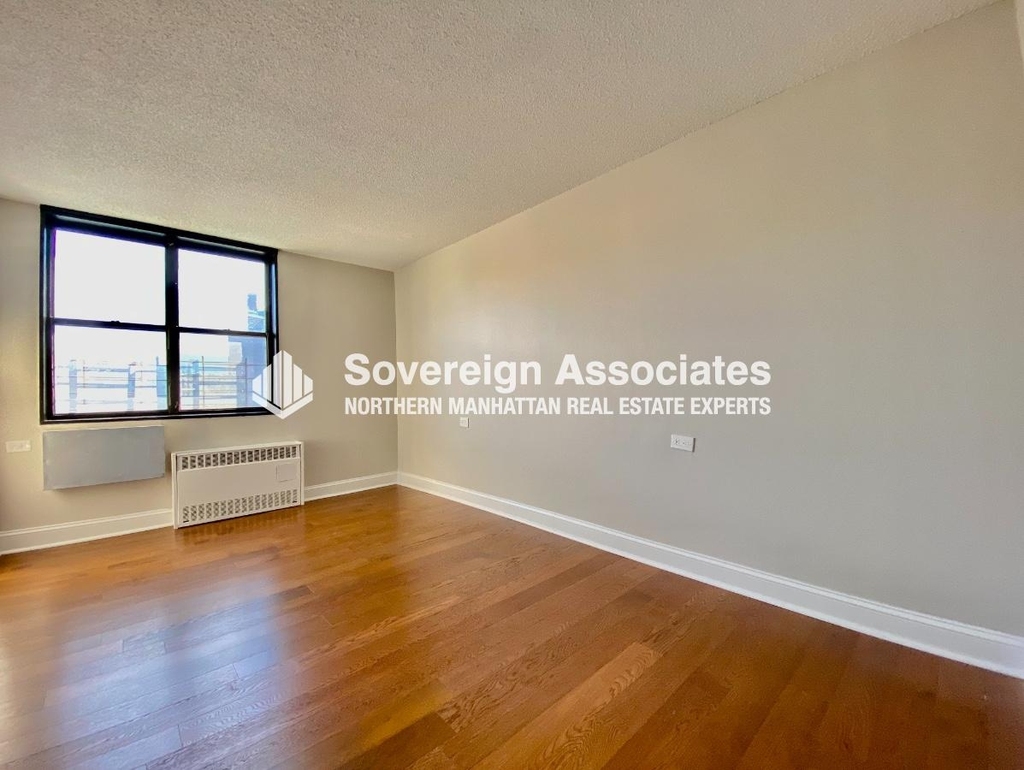 3333 Broadway - Photo 2