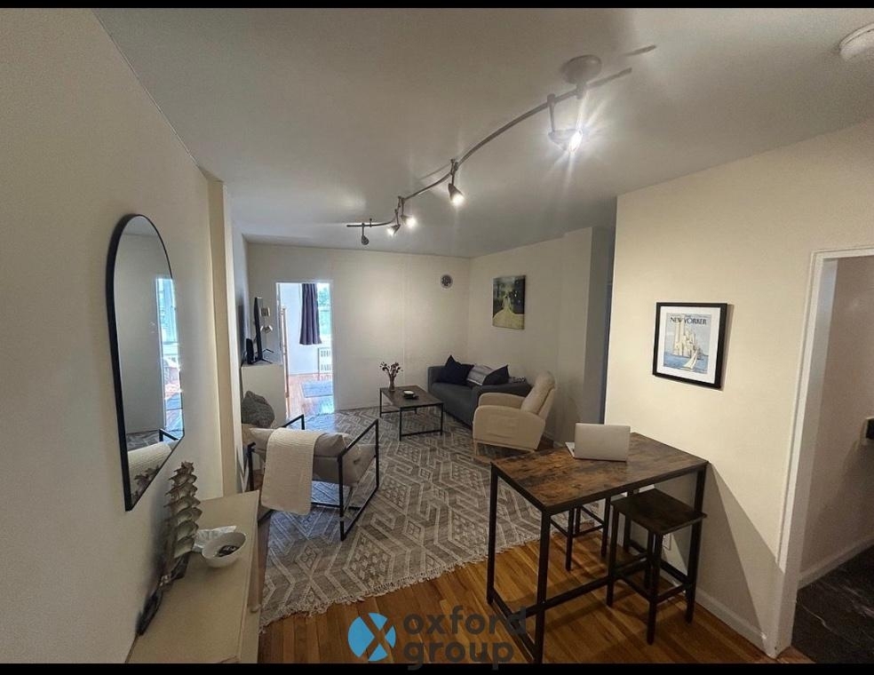 East 28th Street - Photo 0