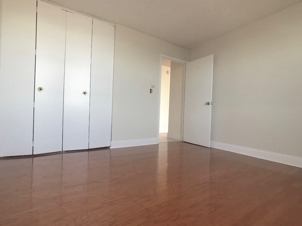 3333 Broadway - Photo 4