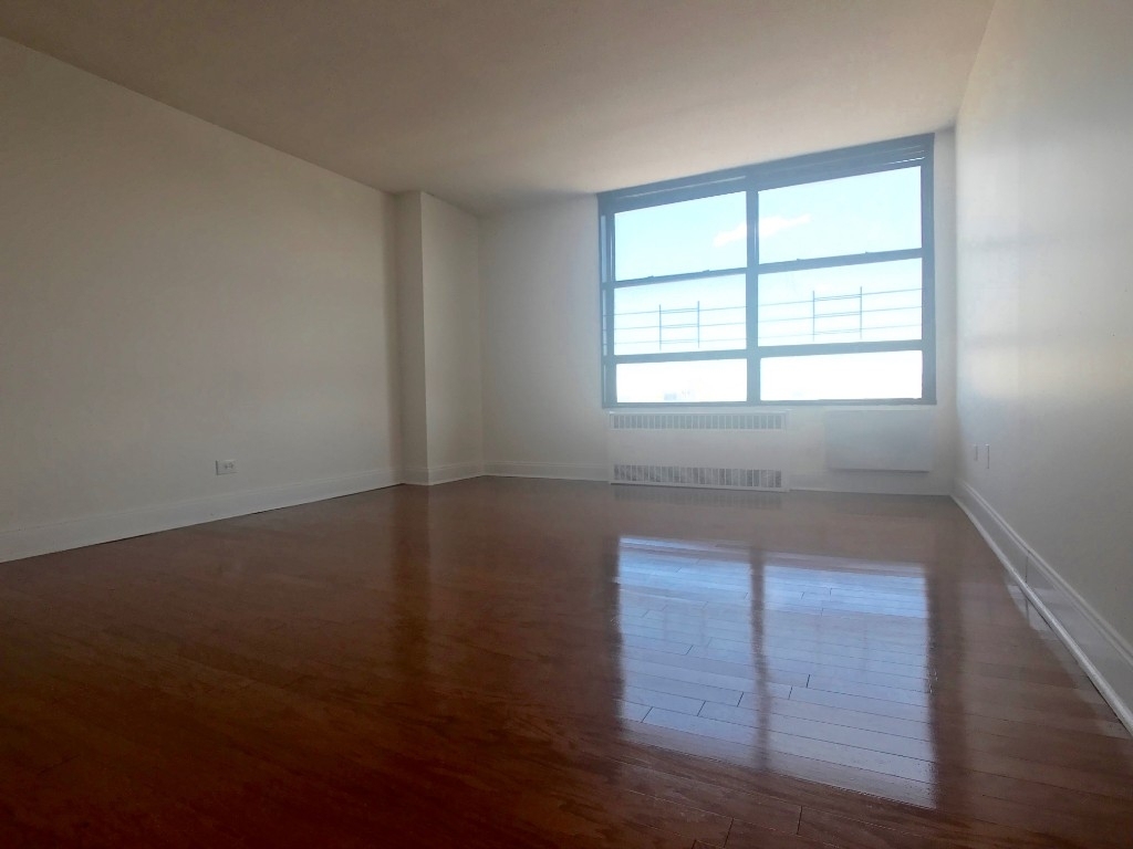 3333 Broadway - Photo 0