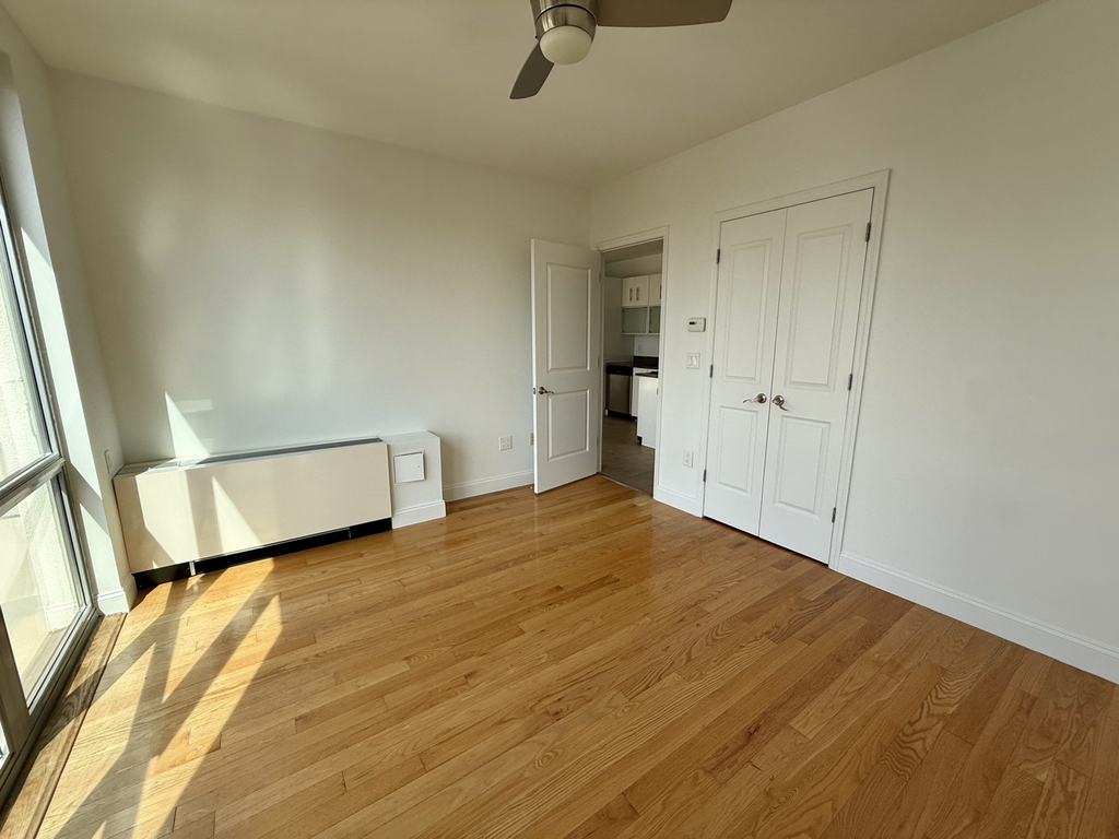 112 4th Avenue - Photo 5