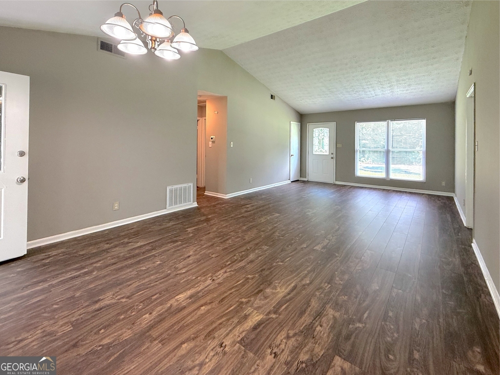 813 Post Oak Circle - Photo 7