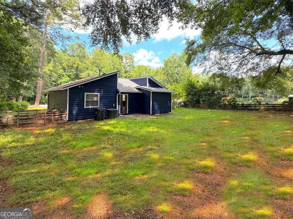 813 Post Oak Circle - Photo 18
