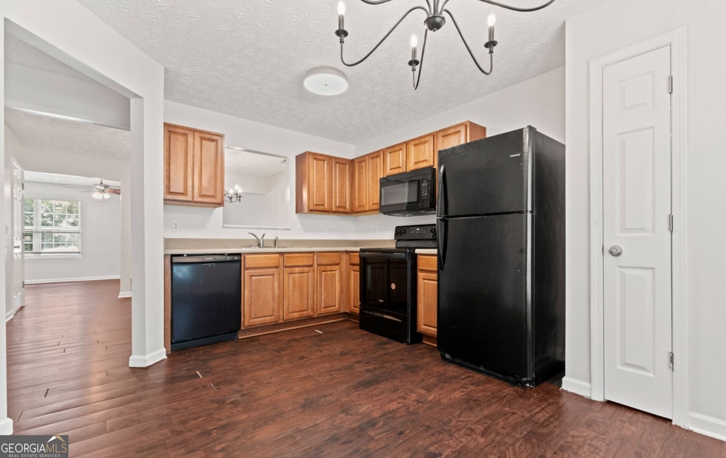 5619 Union Pointe Drive - Photo 4