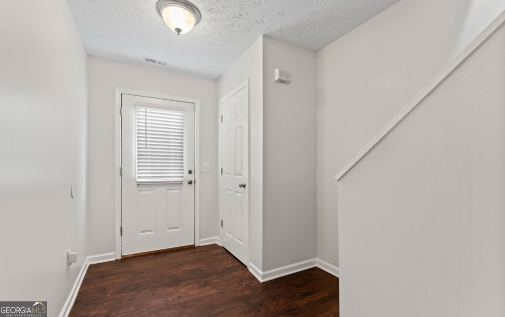 5619 Union Pointe Drive - Photo 2