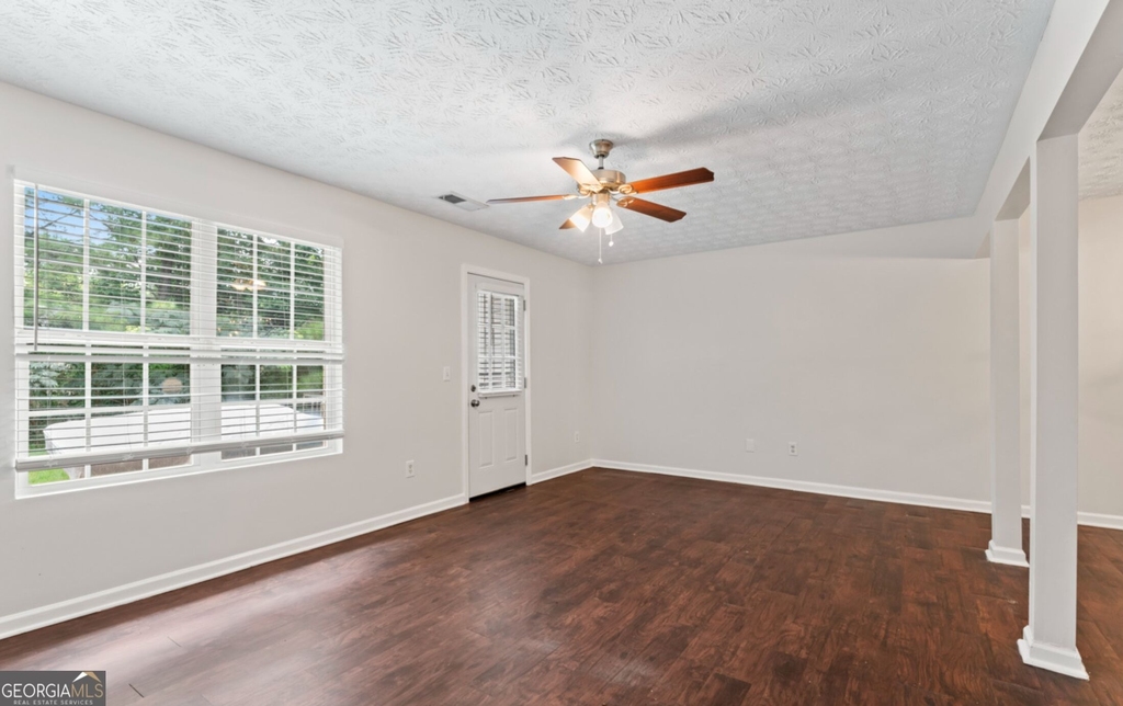 5619 Union Pointe Drive - Photo 10