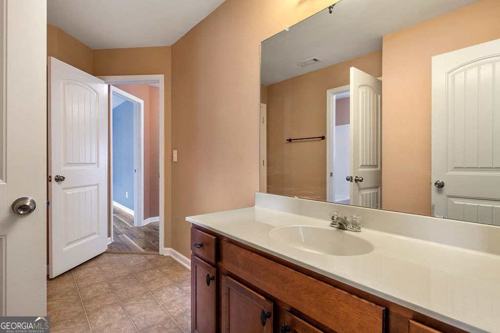 3325 Earhart Way - Photo 19