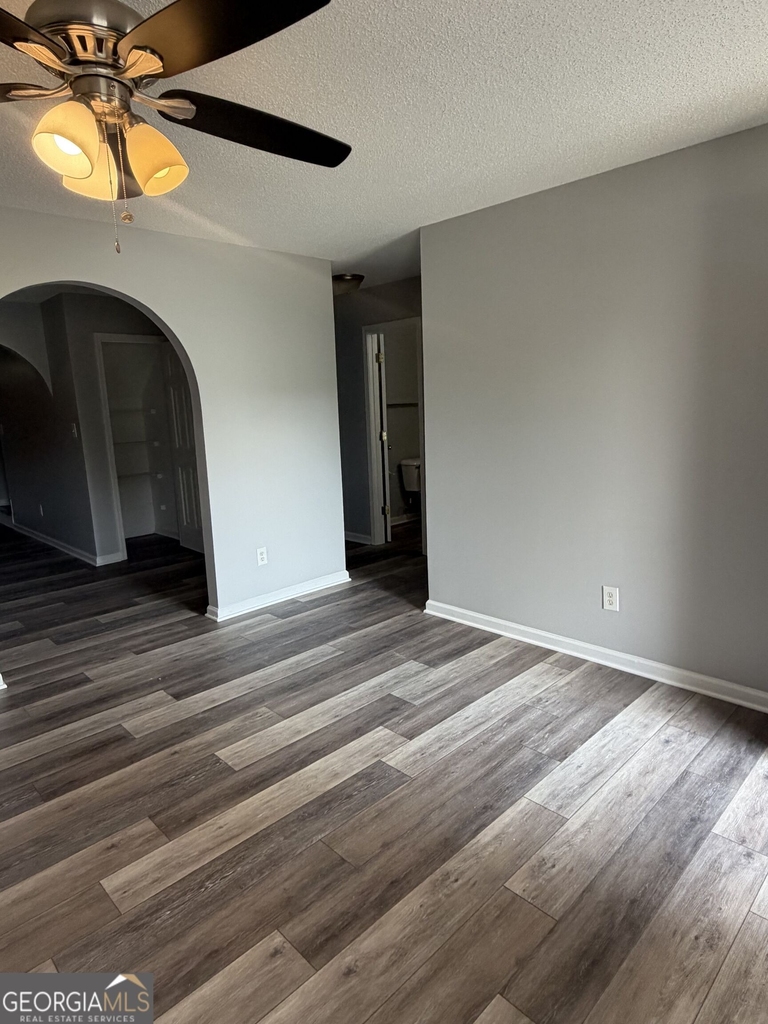 4792 Golod Way - Photo 5