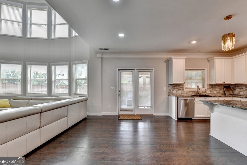 6035 Ashborough Park - Photo 25