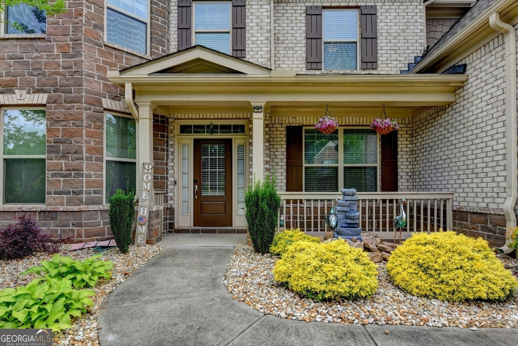 6035 Ashborough Park - Photo 1