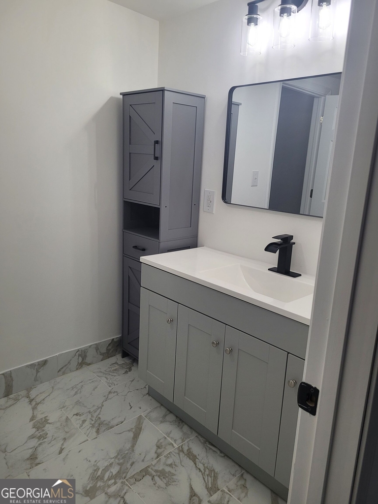 191 Forest Avenue - Photo 2