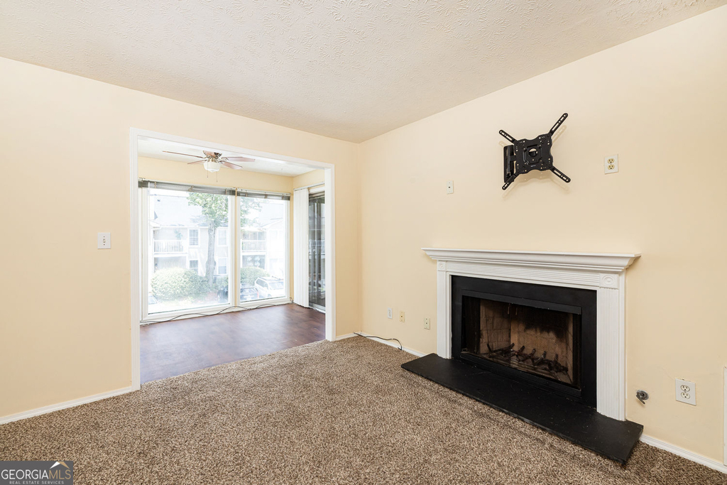 910 Augusta Drive Se - Photo 17