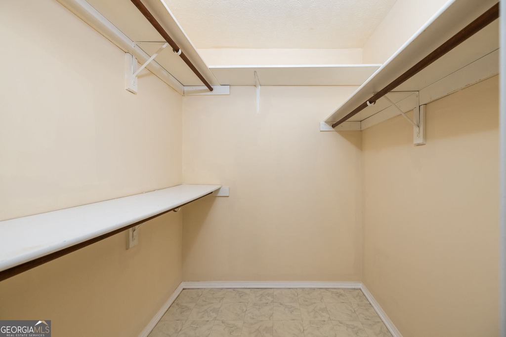 910 Augusta Drive Se - Photo 31