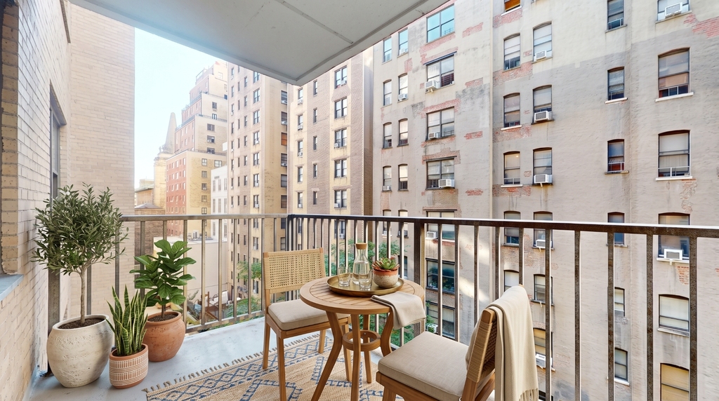 50 West 97th Street - Photo 0