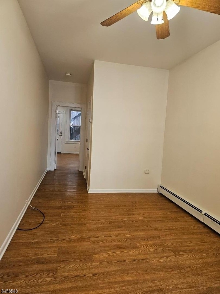 410 Rahway Ave - Photo 5