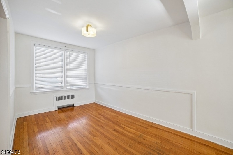 176 Millburn Ave - Photo 3