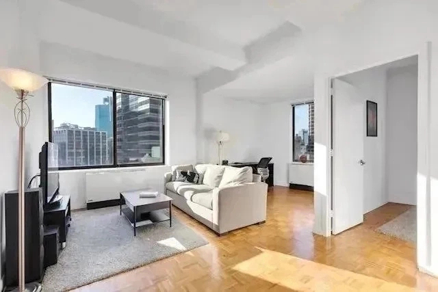 45 Wall Street - Photo 2