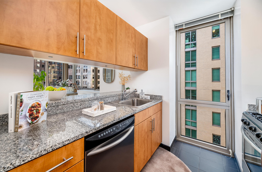 2 Gold Street - Photo 6