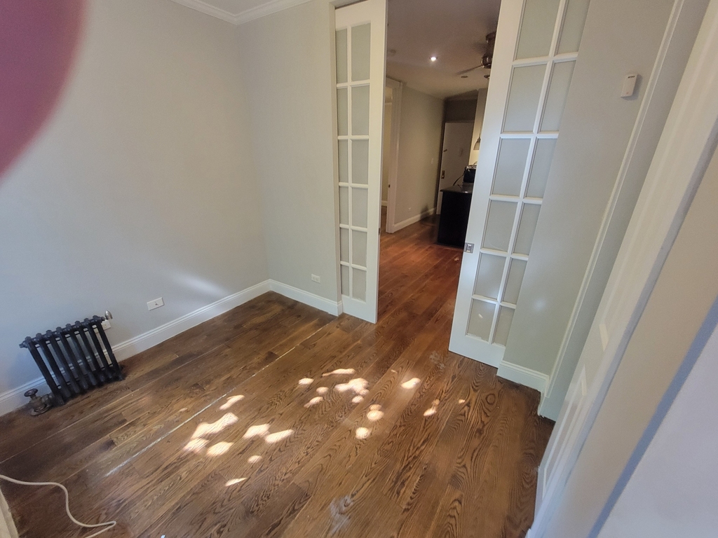 436 West 52nd Street - Photo 13