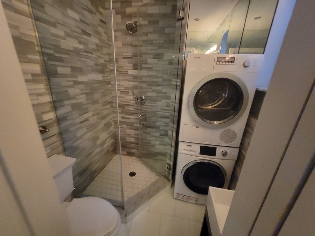 436 West 52nd Street - Photo 14