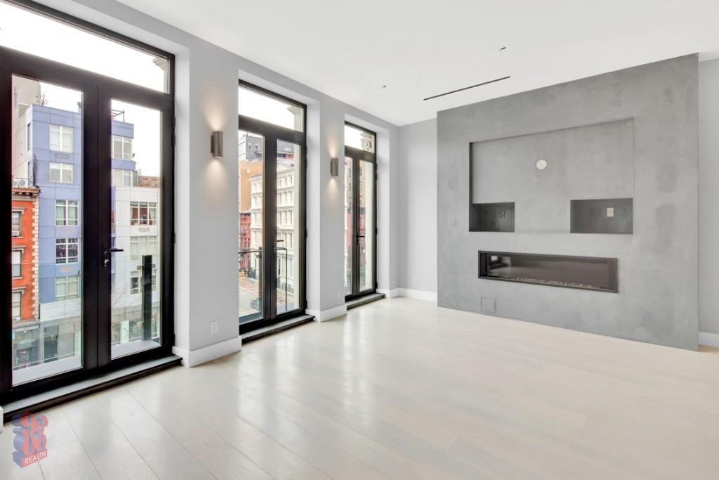 Bowery & Bleecker  - Photo 0