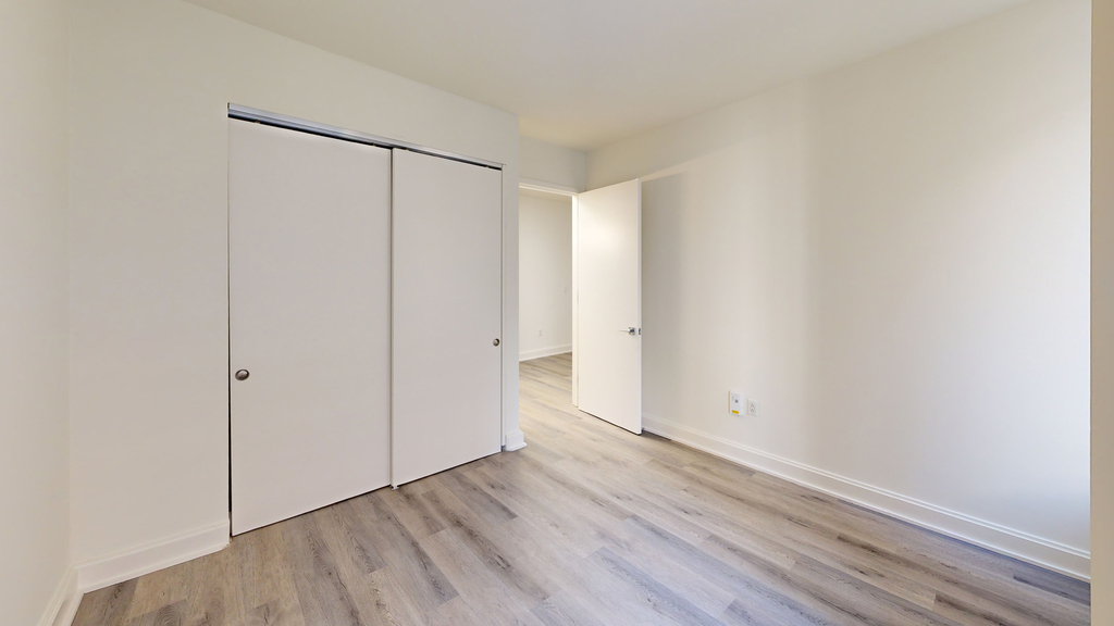 10 Hanover Square - Photo 12