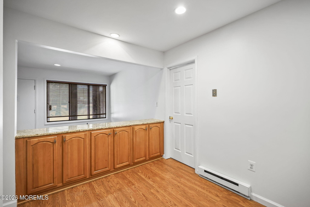 110 Amberly Drive - Photo 9
