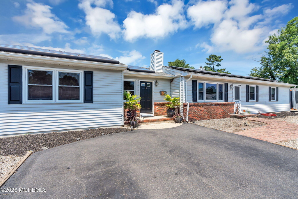 725 8th Avenue - Photo 7