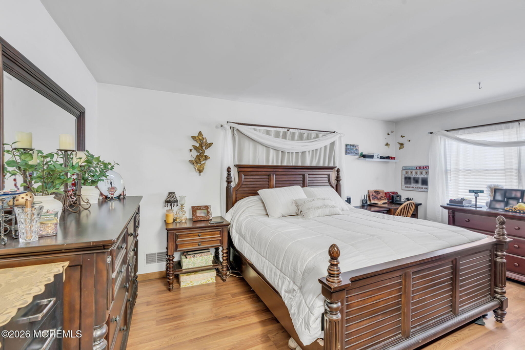 725 8th Avenue - Photo 29