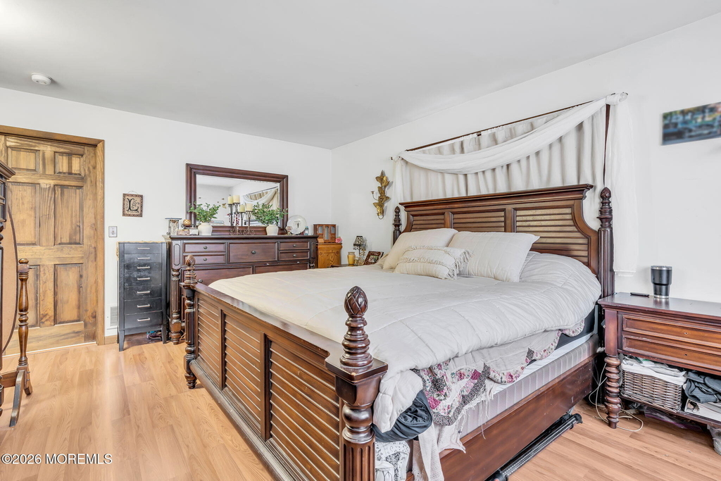 725 8th Avenue - Photo 32