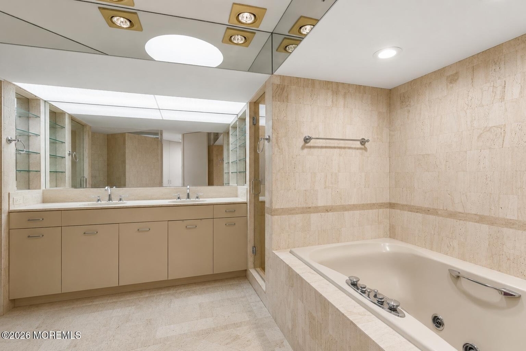1116 Elberon Avenue - Photo 13