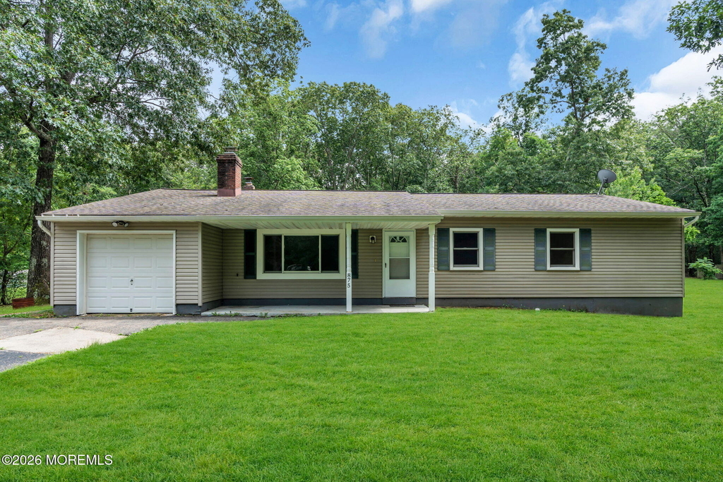 875 Bowman Road - Photo 0