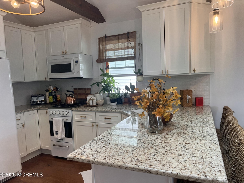 503 15th Avenue - Photo 4