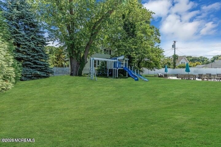 250 Alpern Avenue - Photo 8