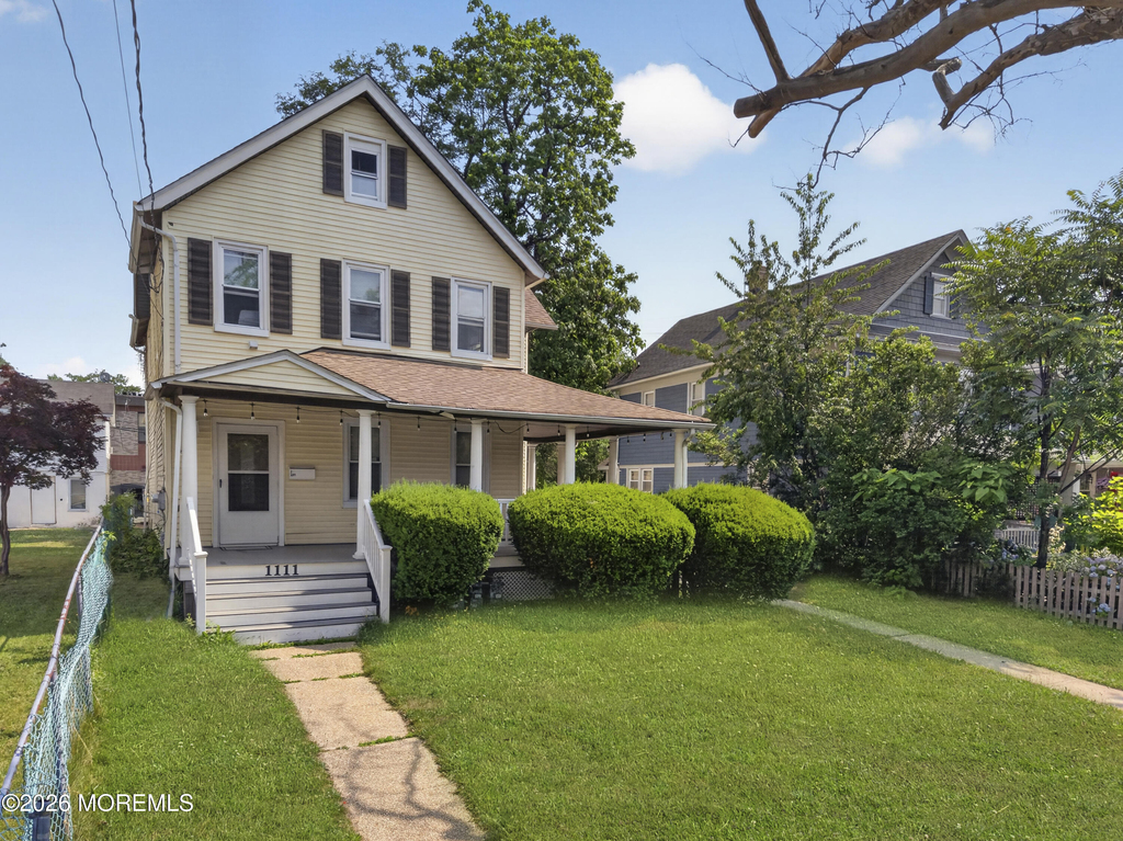 1111 2nd Avenue - Photo 2