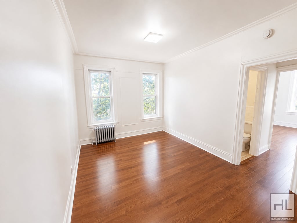 Grant Avenue - Photo 4