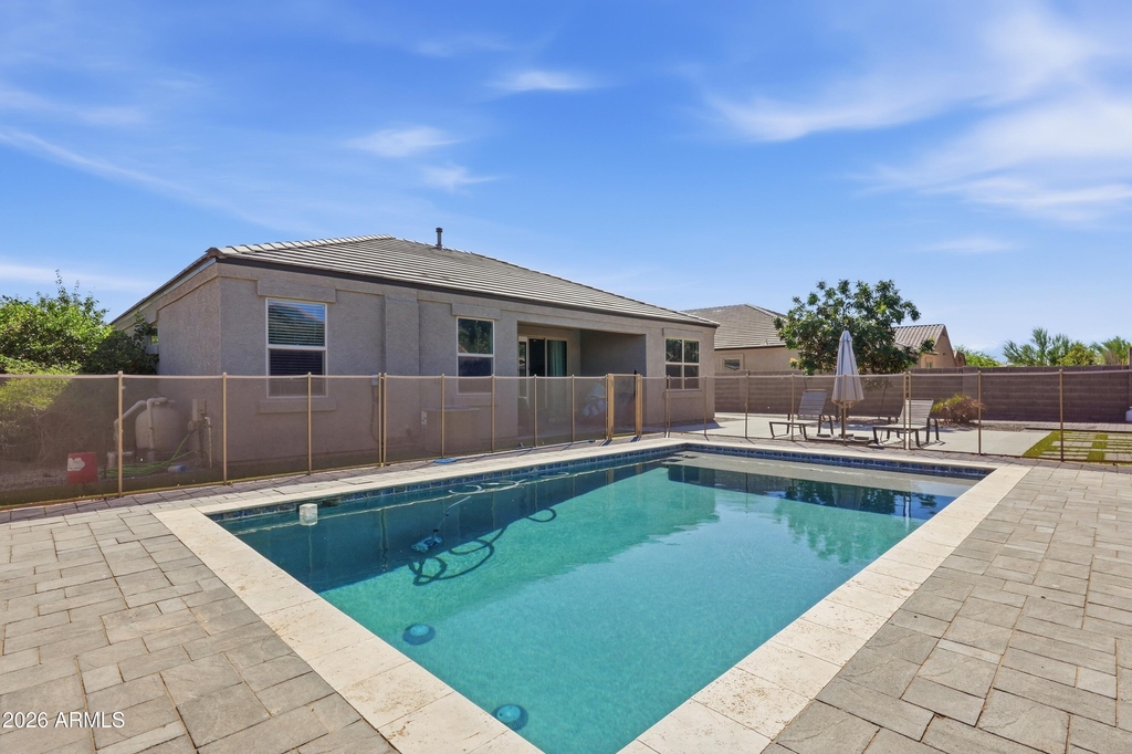 30558 W Clarendon Avenue - Photo 36