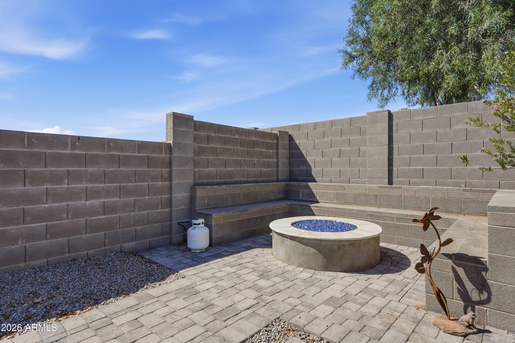 30558 W Clarendon Avenue - Photo 42