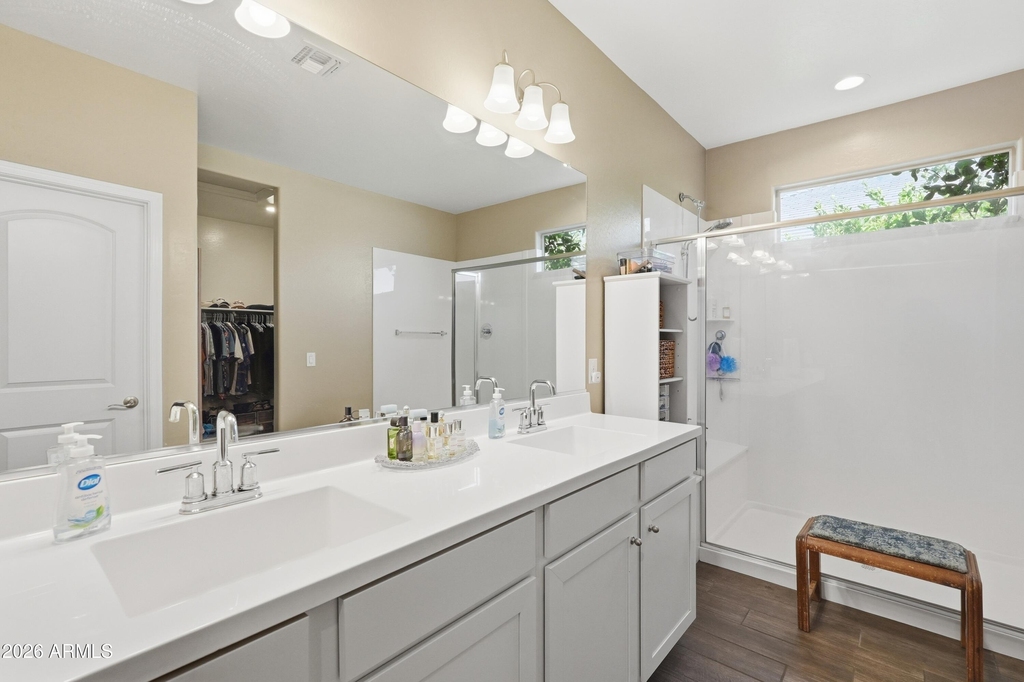 30558 W Clarendon Avenue - Photo 32