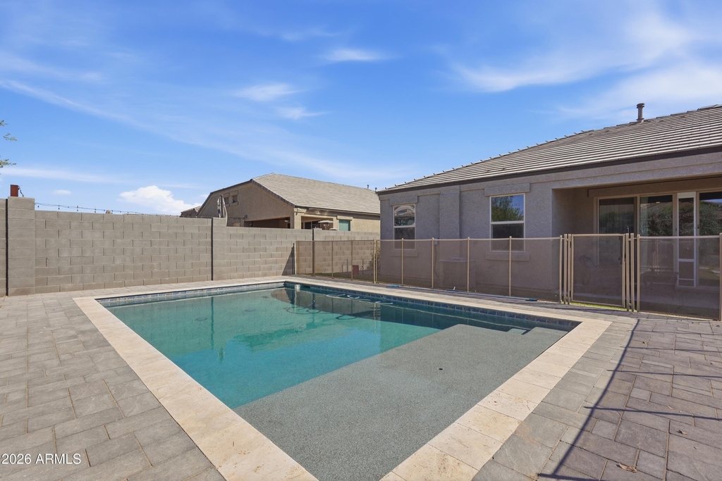30558 W Clarendon Avenue - Photo 40