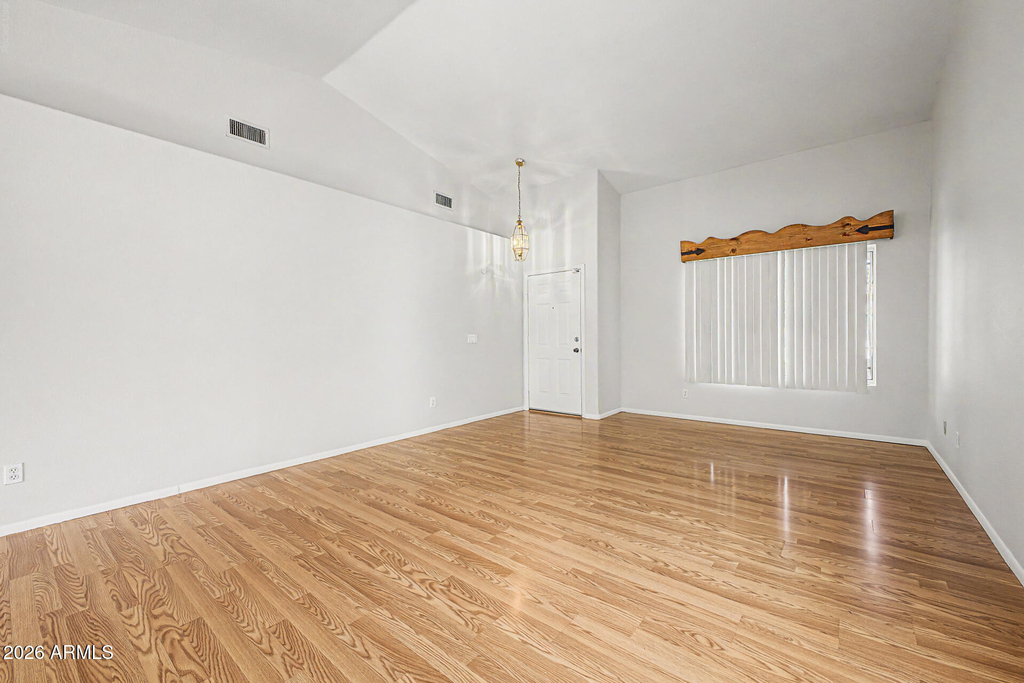 9969 W Mackenzie Drive - Photo 10