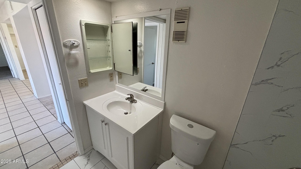 1730 W Emelita Avenue - Photo 16