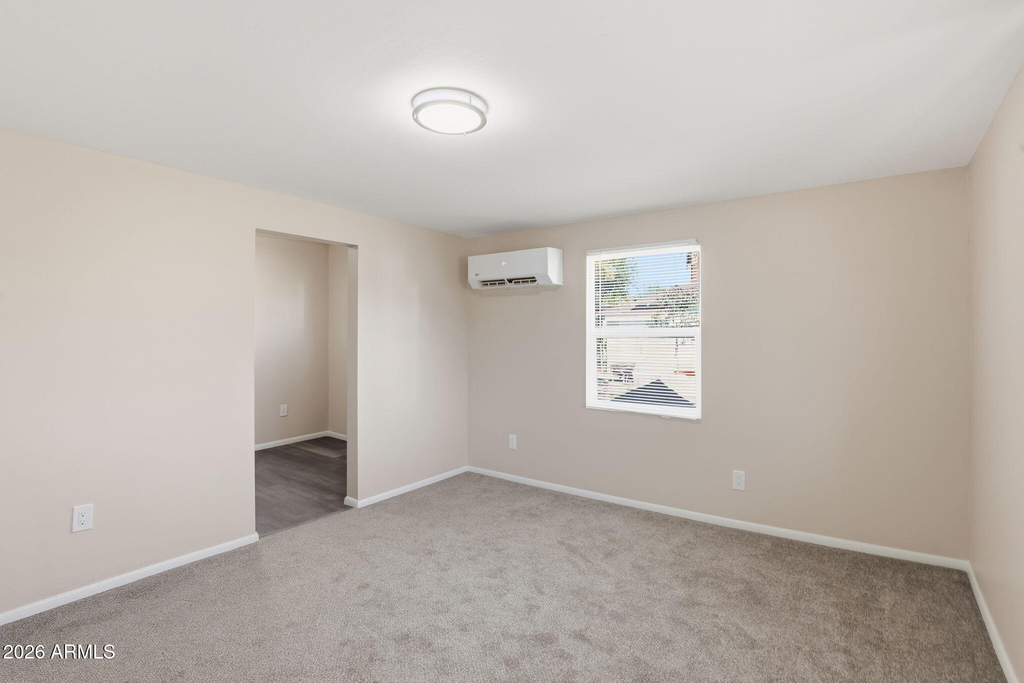 830 N 10th Avenue - Photo 3