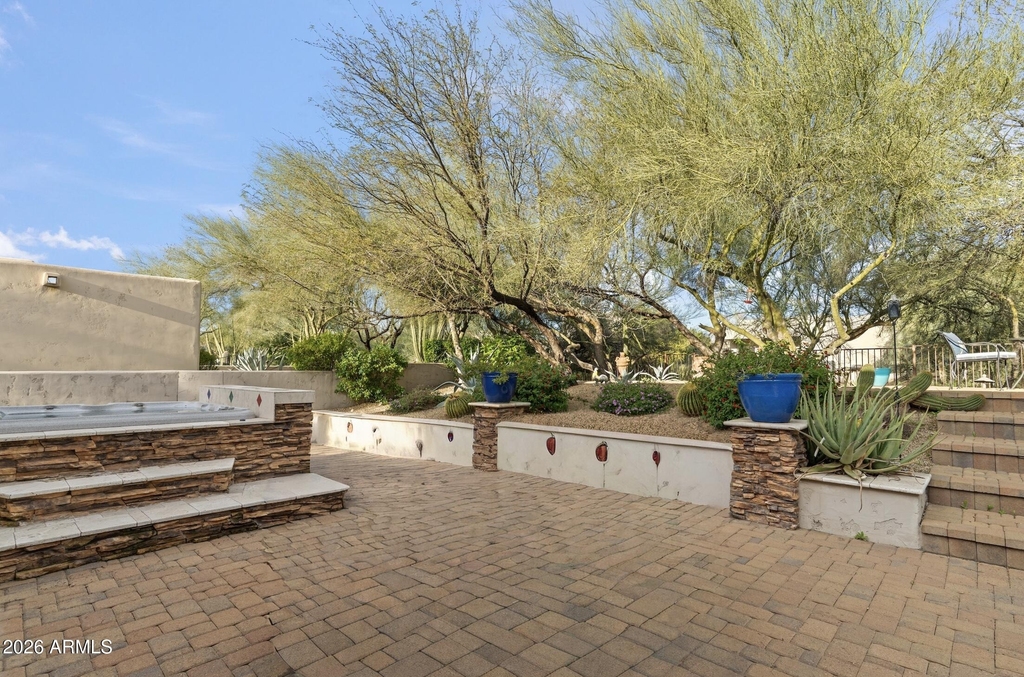 6016 E Rancho Manana Boulevard - Photo 3