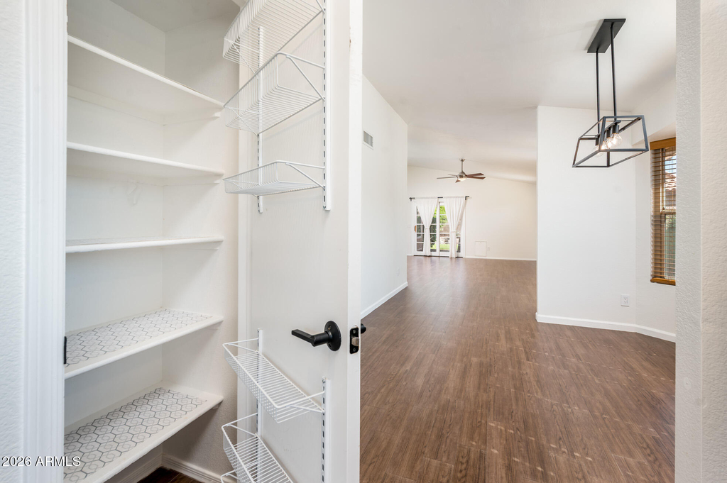 2926 E Brookwood Court - Photo 15